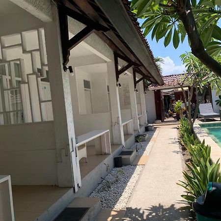 Villa Phyphy 3 Gili Trawangan Exterior photo